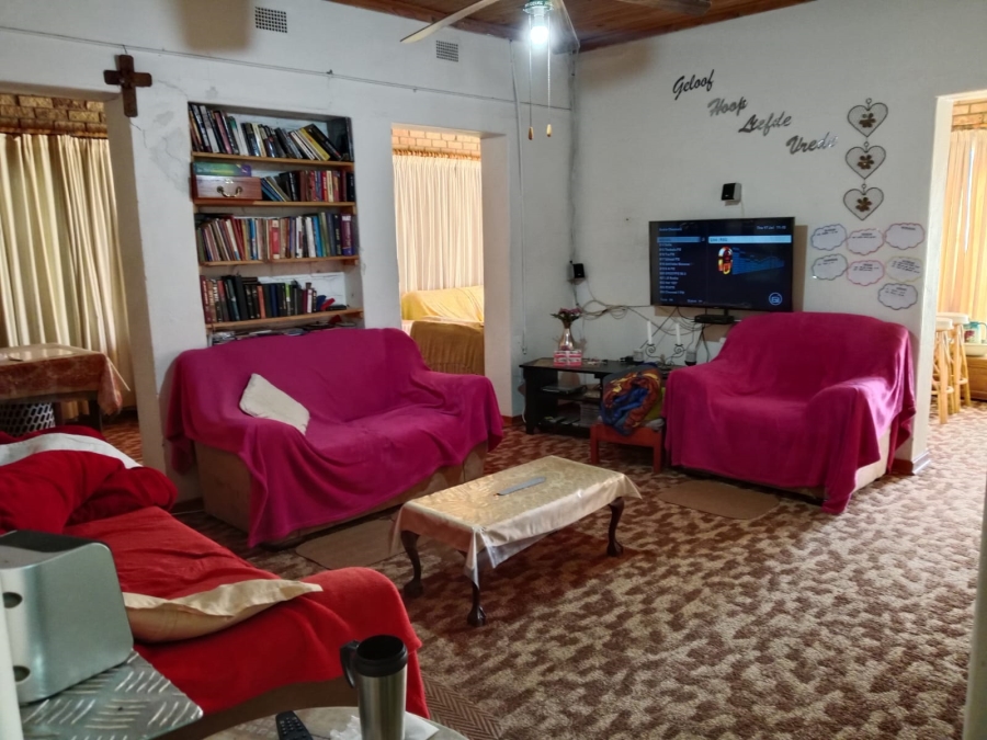 3 Bedroom Property for Sale in Odendaalsrus Free State